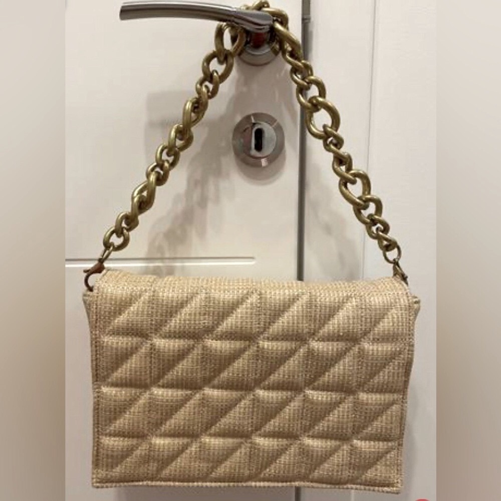 Zara - Tan Quilted Shoulder Bag (NWT)